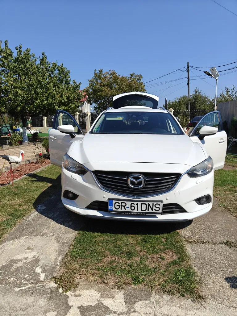 Fotografie: 2015 Mazda 6