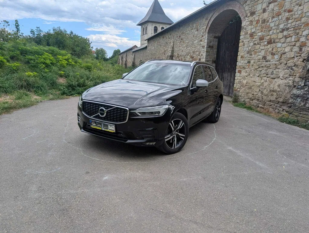 Fotografie: 2019 Volvo XC 60