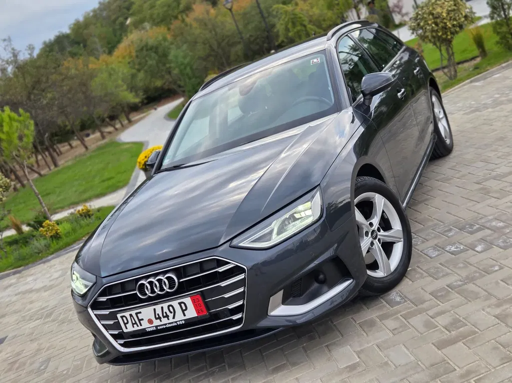Fotografie: 2021 Audi A4 Avant