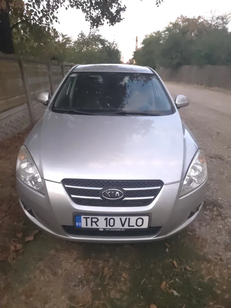 Fotografie: 2008 Kia Ceed