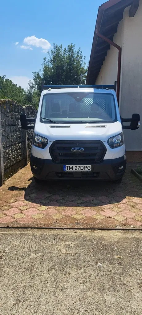 Fotografie: 2024 Ford Transit
