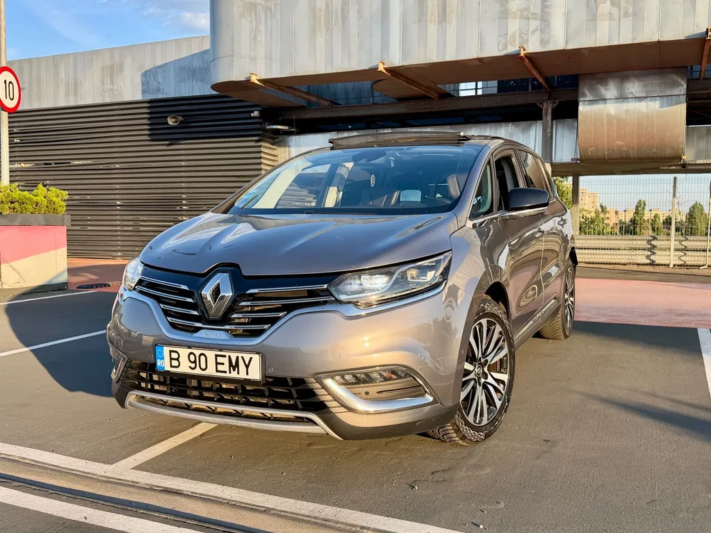 Fotografie: 2015 Renault Espace