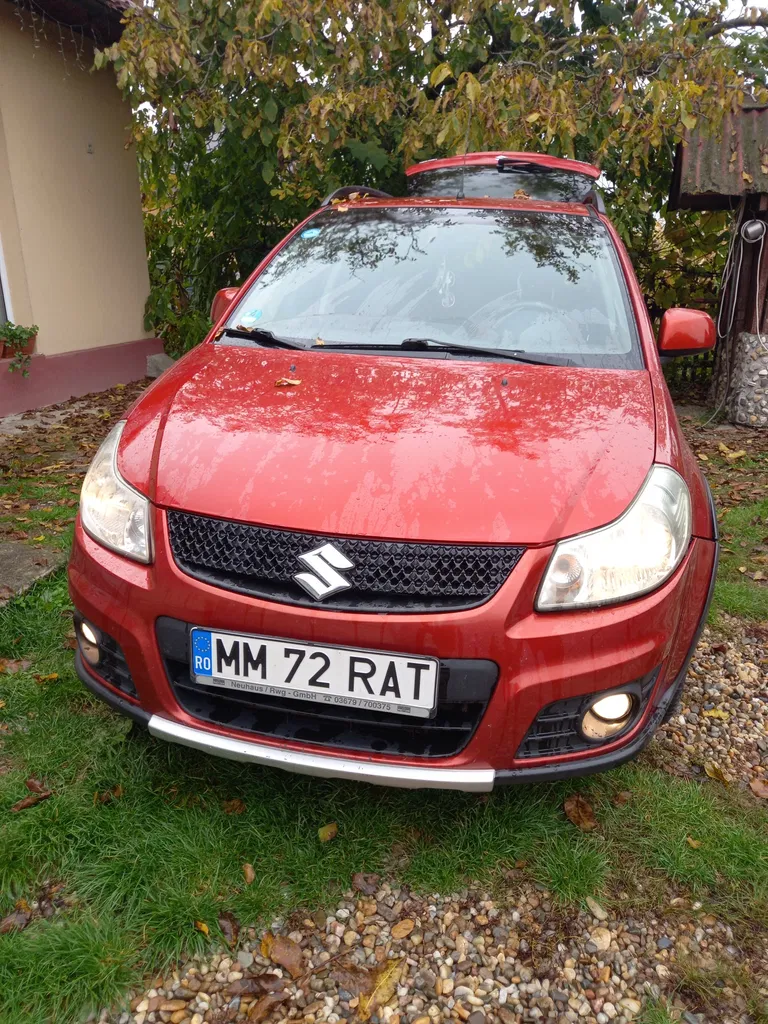 Fotografie: 2011 Suzuki SX4
