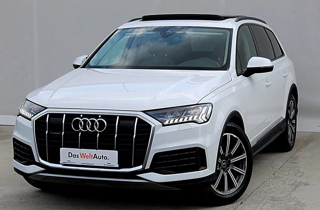 Fotografie: 2023 Audi Q7