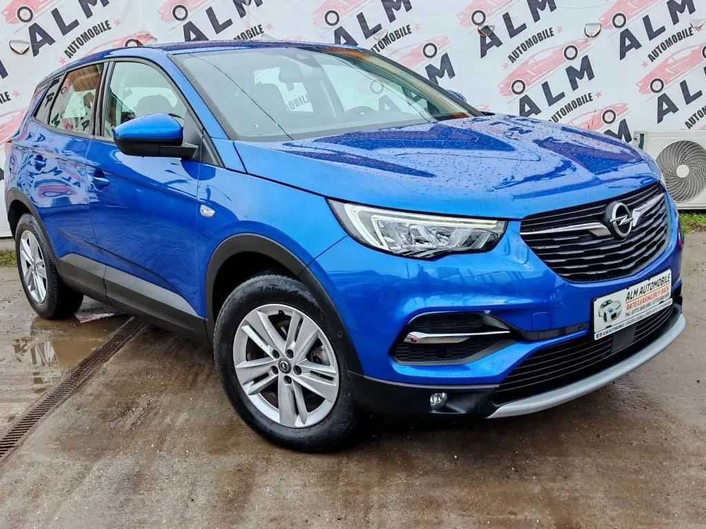 Fotografie: 2021 Opel Grandland X