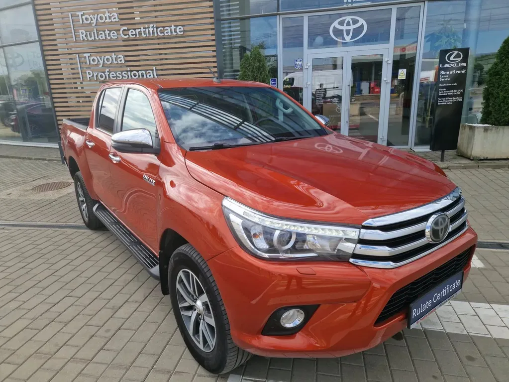 Fotografie: 2020 Toyota Hilux