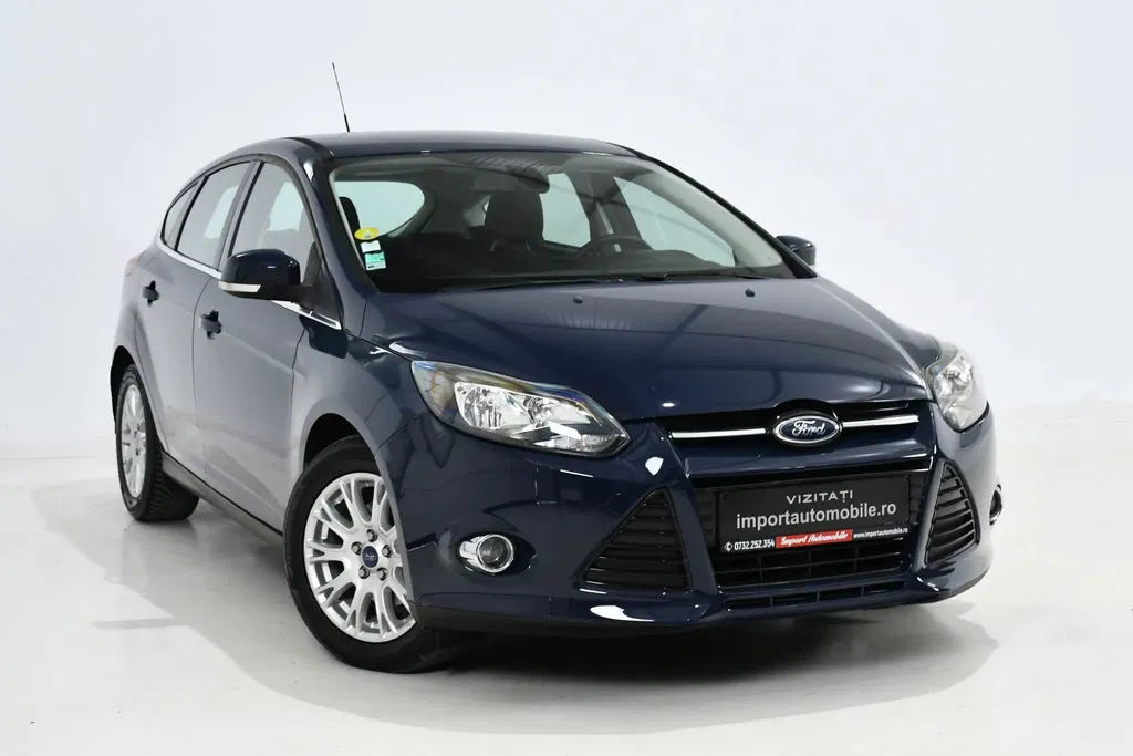 Fotografie: 2011 Ford Focus