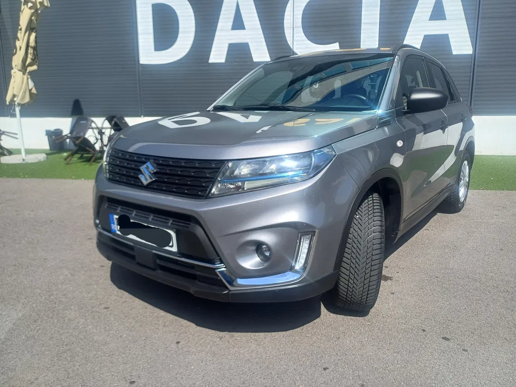 Fotografie: 2024 Suzuki Vitara