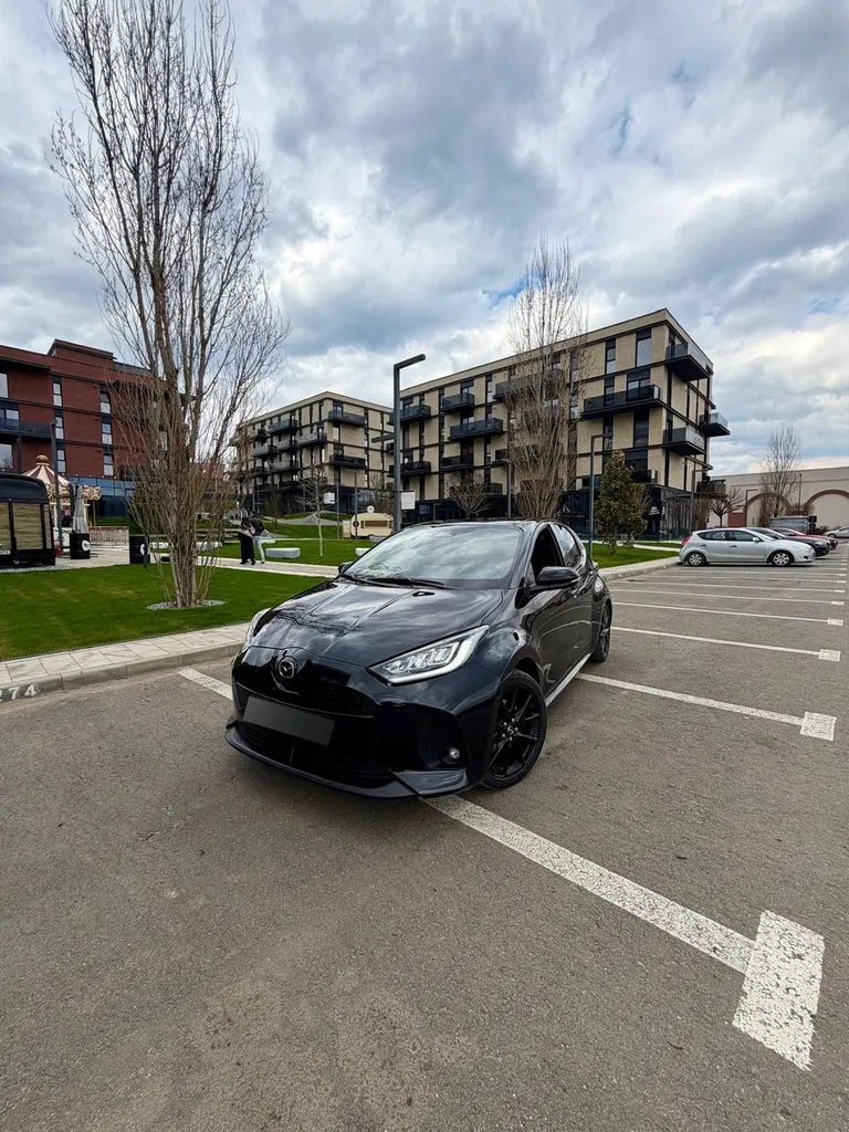 Fotografie: 2025 Mazda 2