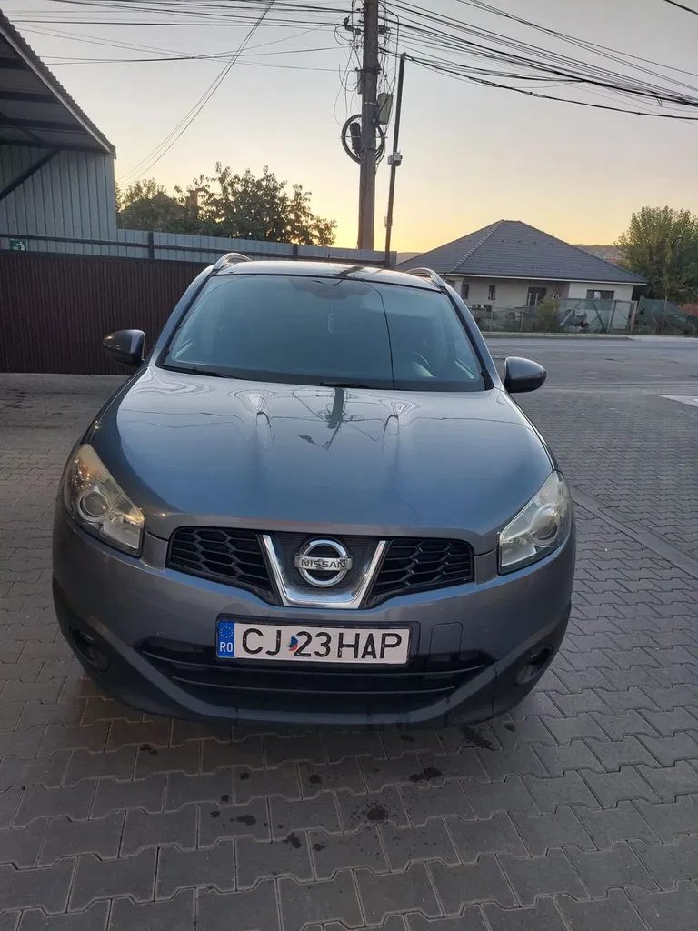 Fotografie: 2010 Nissan Qashqai