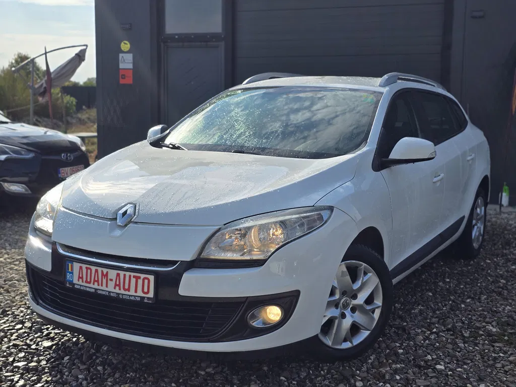 Fotografie: 2013 Renault Megane