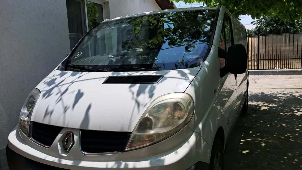 Fotografie: 2011 Renault Trafic