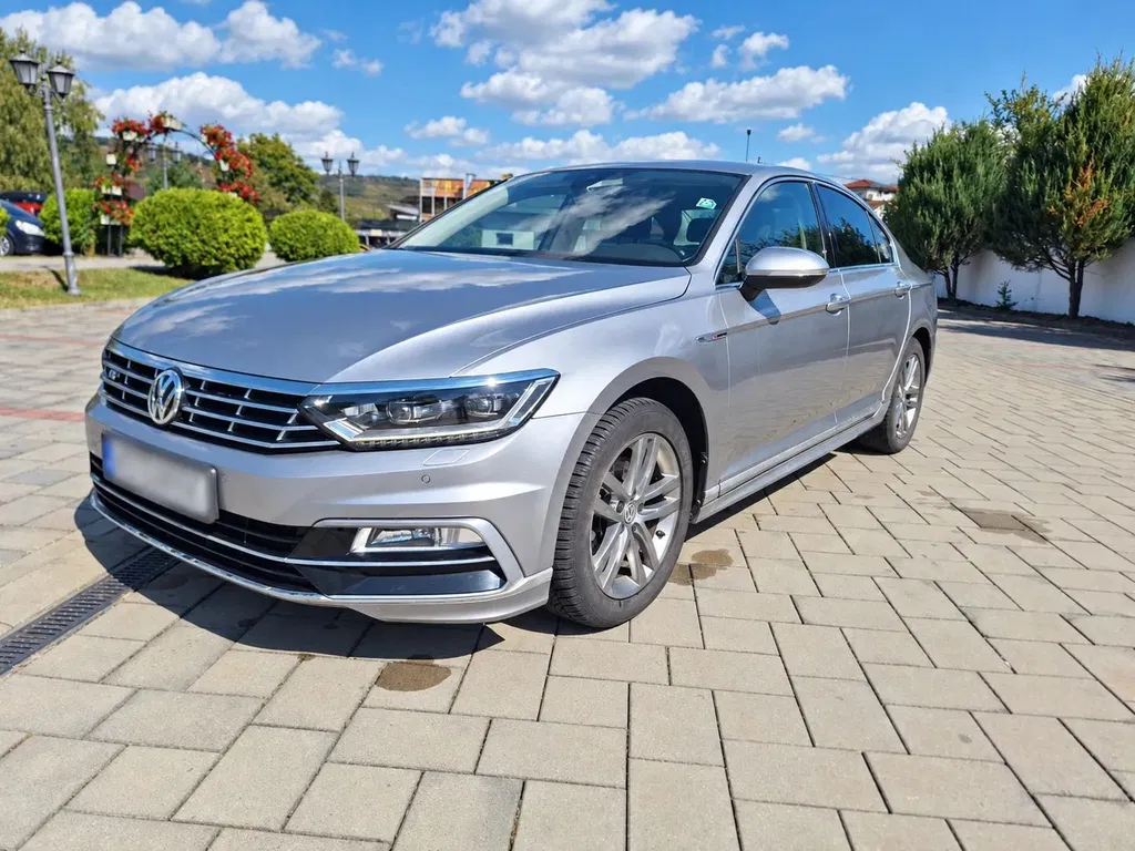 Fotografie: 2018 Volkswagen Passat