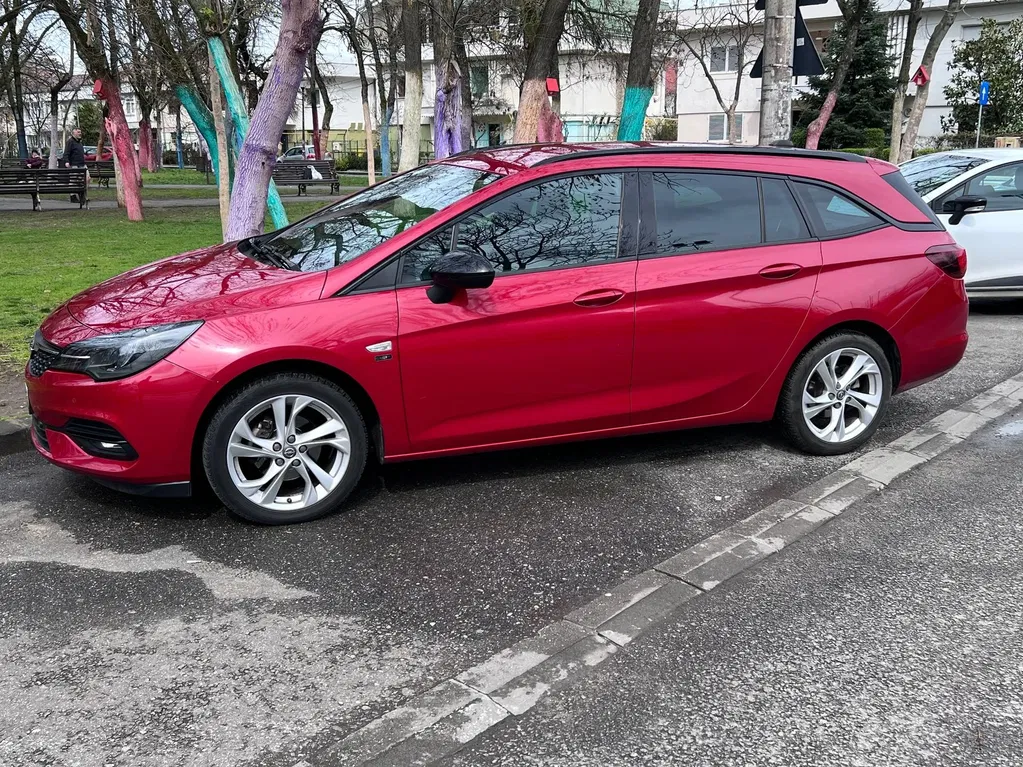 Fotografie: 2020 Opel Astra