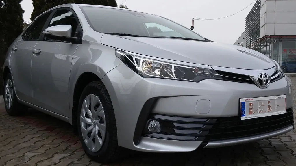 Fotografie: 2017 Toyota Corolla