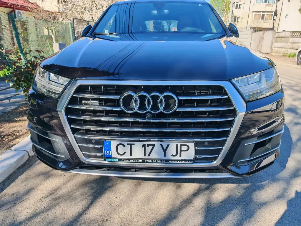 Fotografie: 2017 Audi Q7