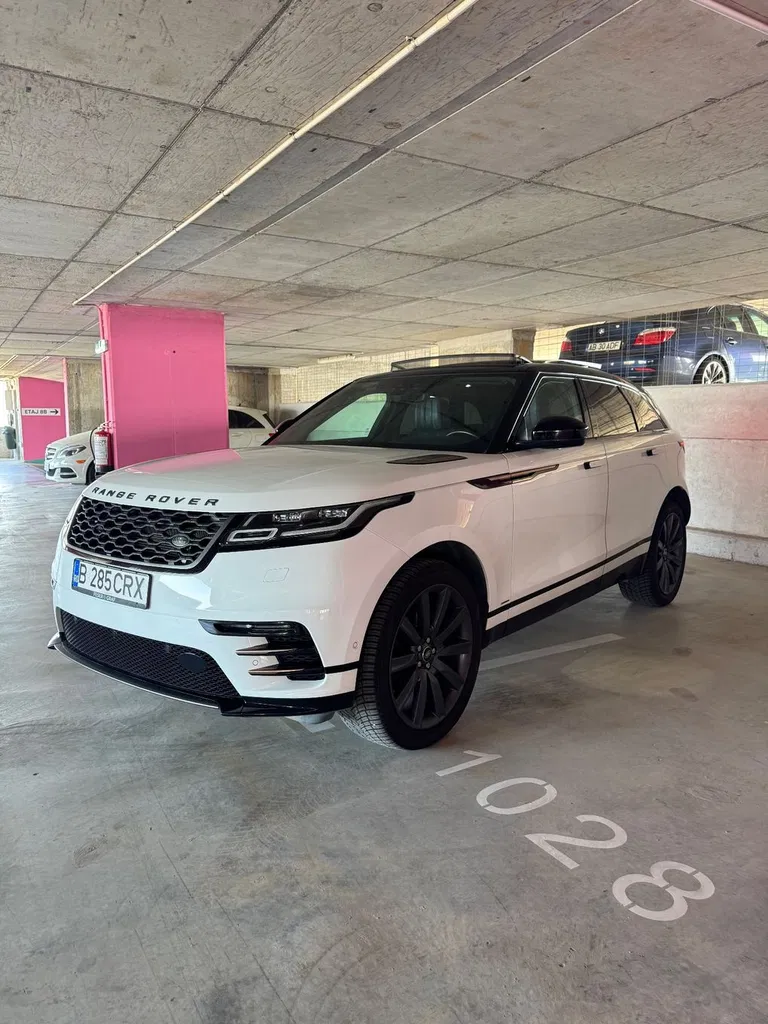 Fotografie: 2018 Land Rover Range Rover Velar