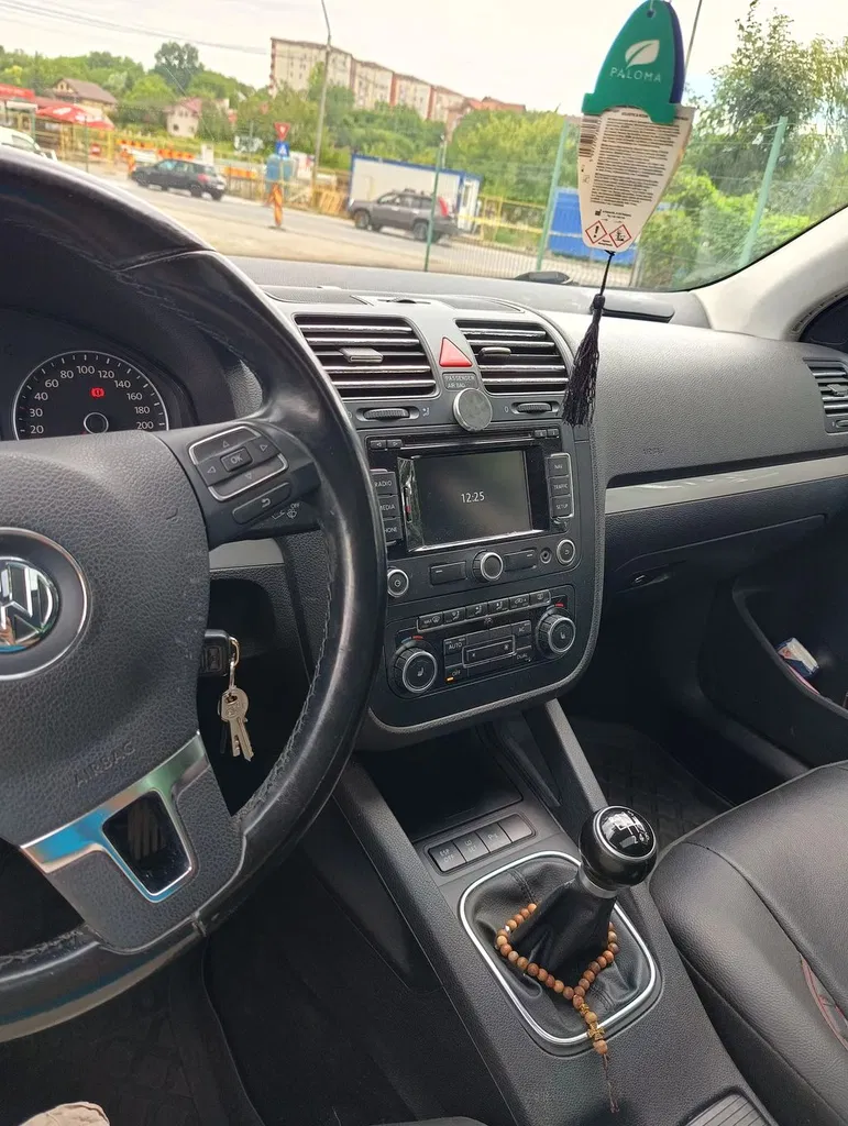Fotografie: 2010 Volkswagen Jetta
