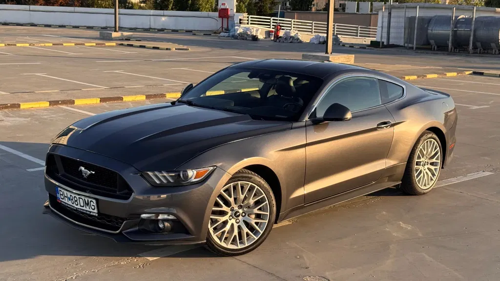 Fotografie: 2017 Ford Mustang