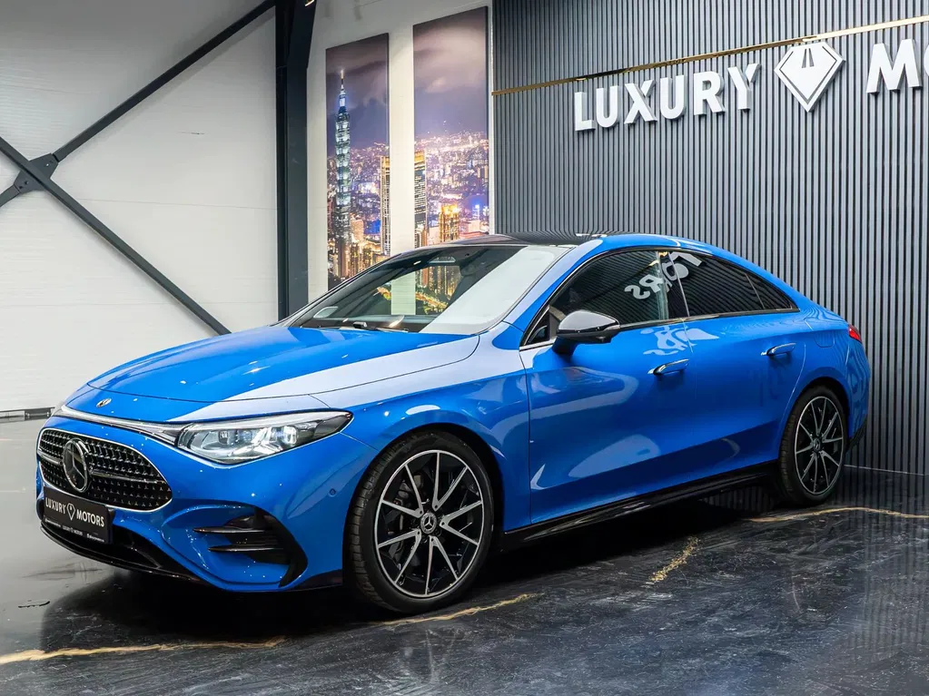 Fotografie: 2026 Mercedes-Benz CLA 200