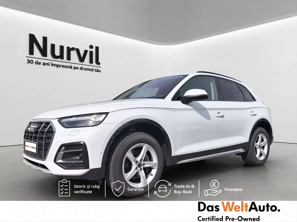 Fotografie: 2023 Audi Q5