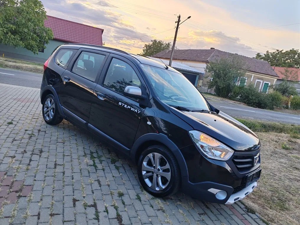 Fotografie: 2016 Dacia Lodgy