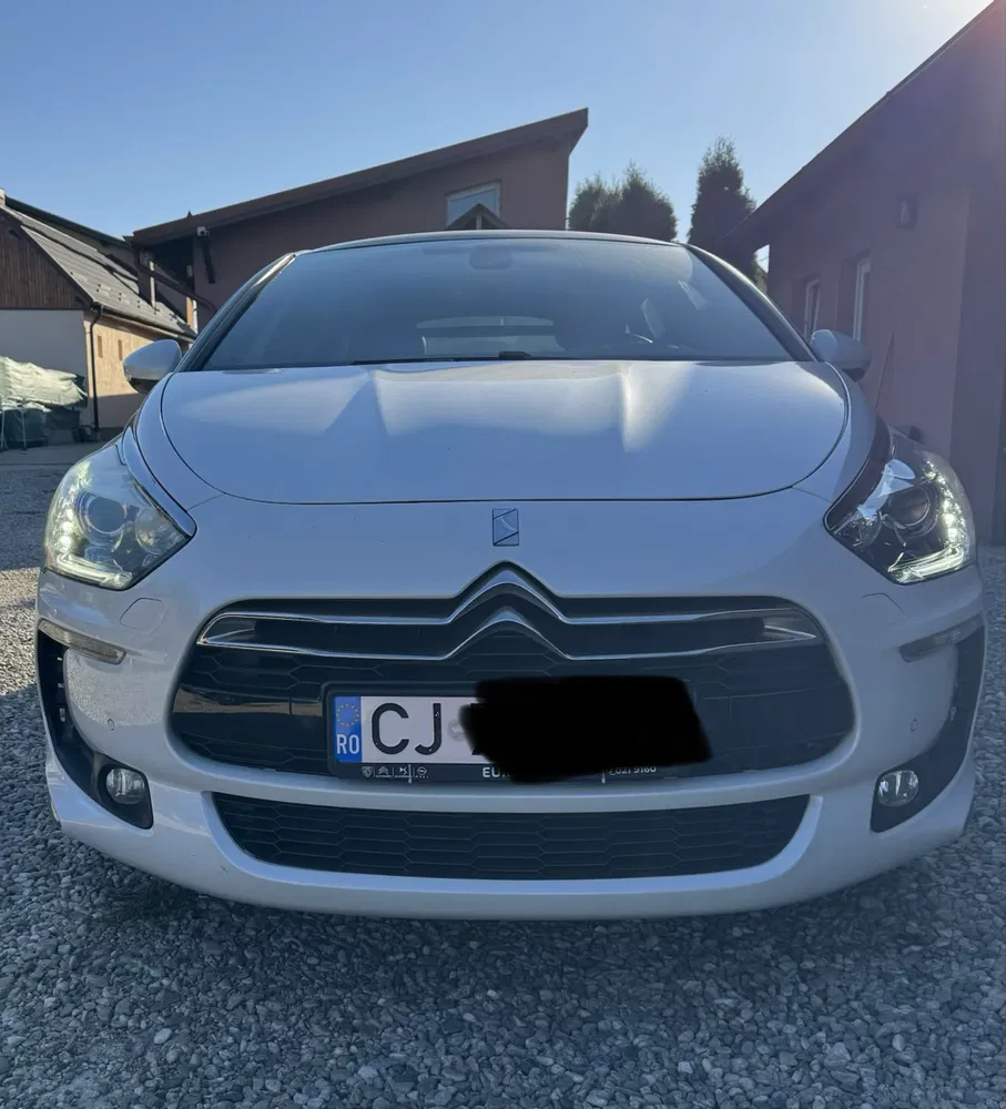 Fotografie: 2013 Citroen DS5