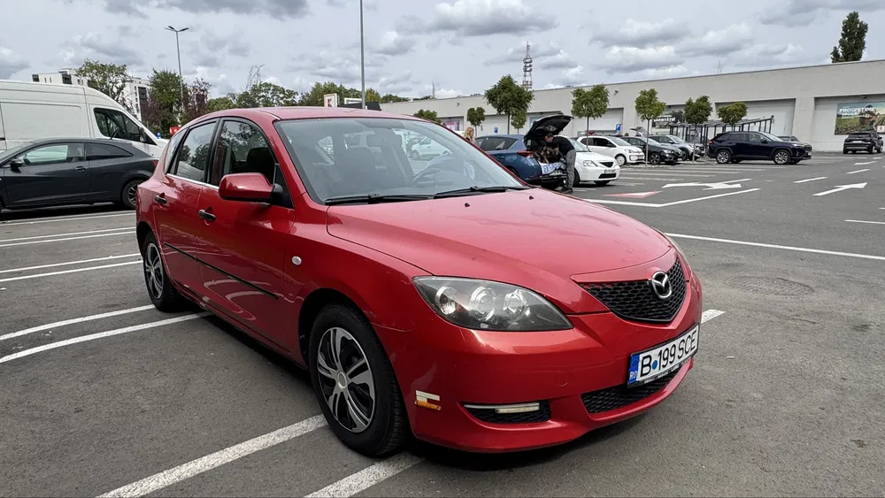 Fotografie: 2006 Mazda 3