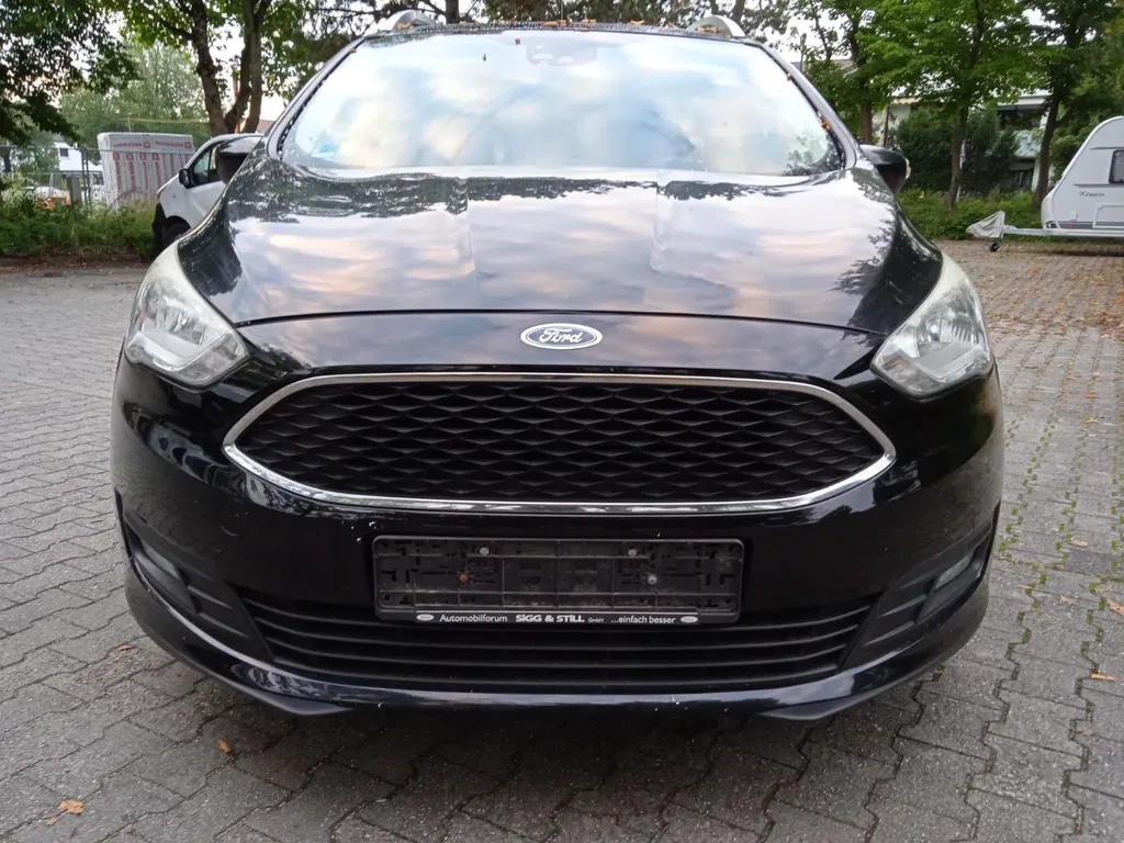 Fotografie: 2016 Ford Grand C-MAX