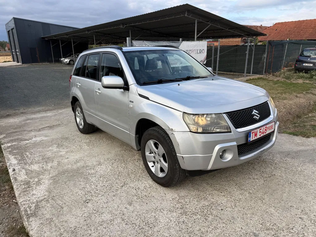 Fotografie: 2005 Suzuki Grand Vitara