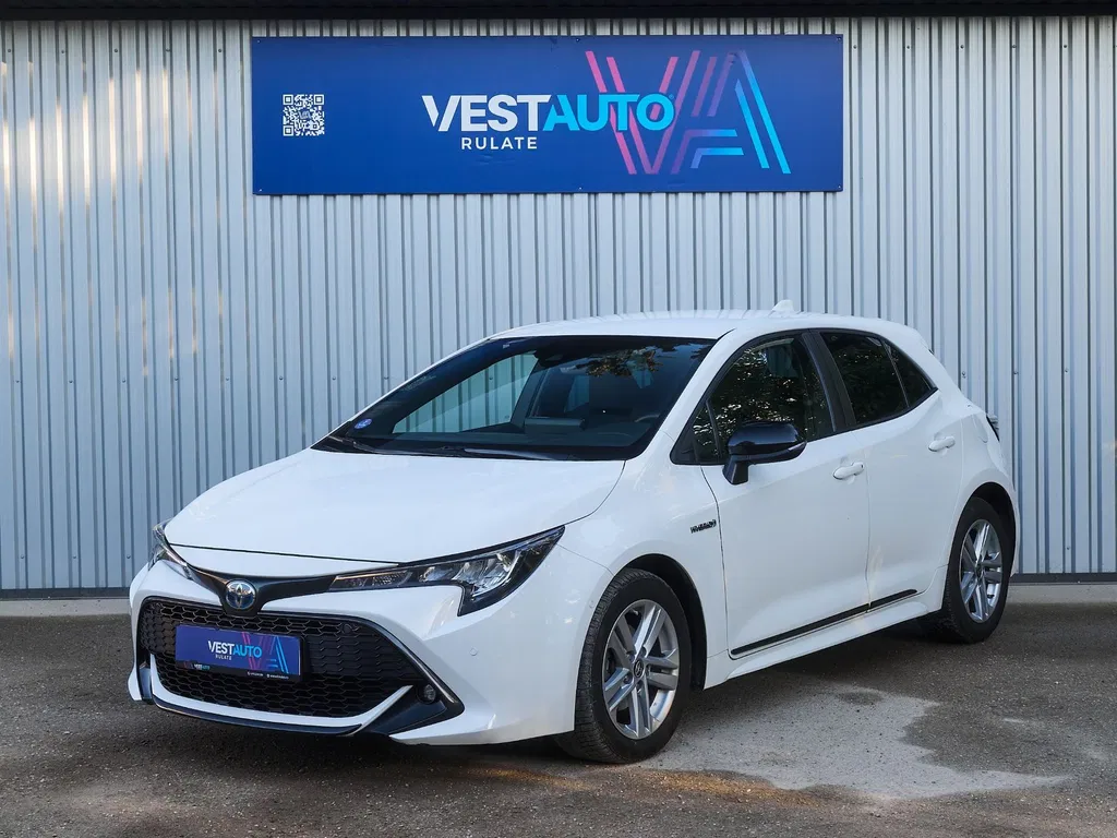Fotografie: 2022 Toyota Corolla