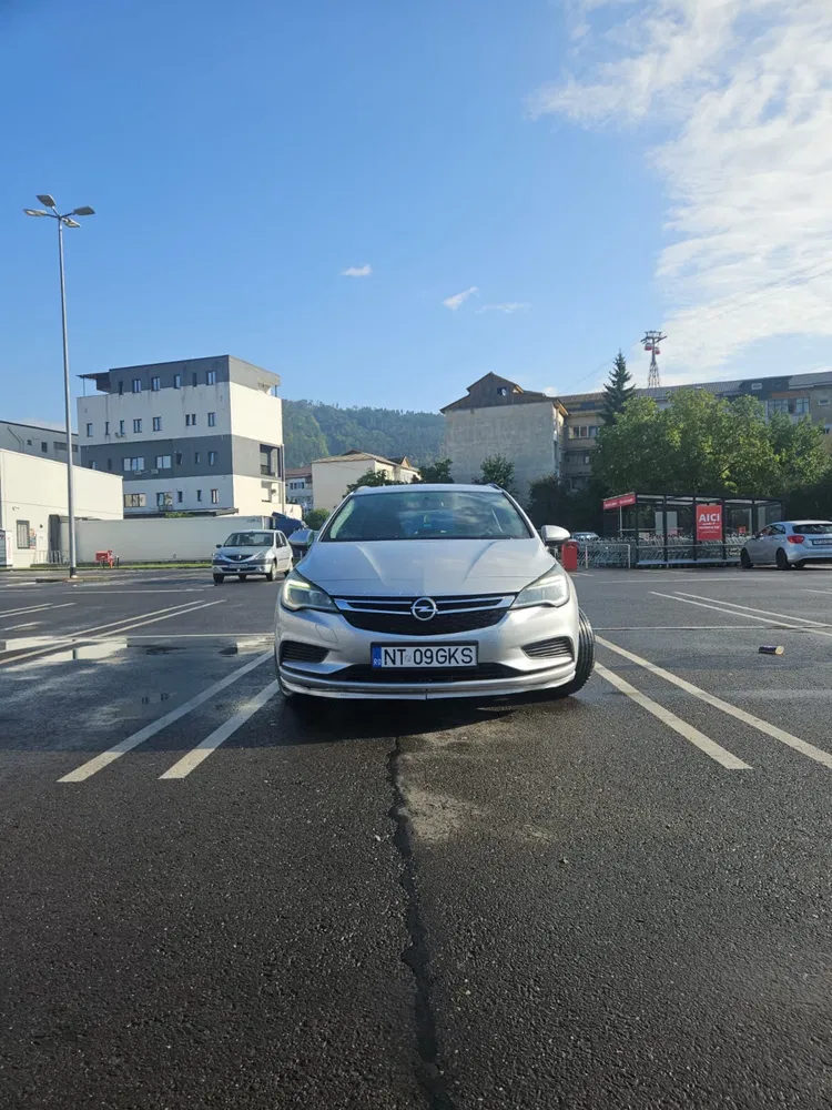 Fotografie: 2016 Opel Astra