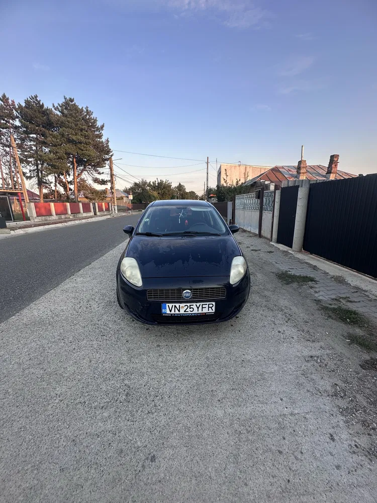 Fotografie: 2007 Fiat Punto
