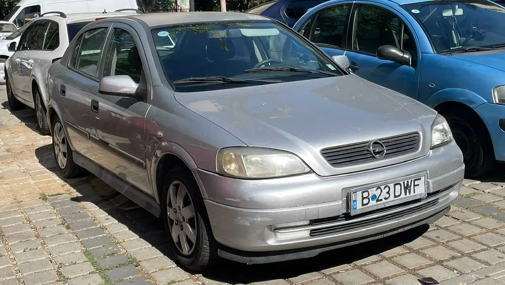 Fotografie: 1999 Opel Astra