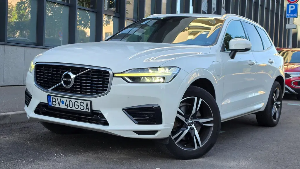 Fotografie: 2019 Volvo XC 60