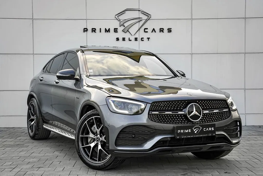 Fotografie: 2020 Mercedes-Benz GLC