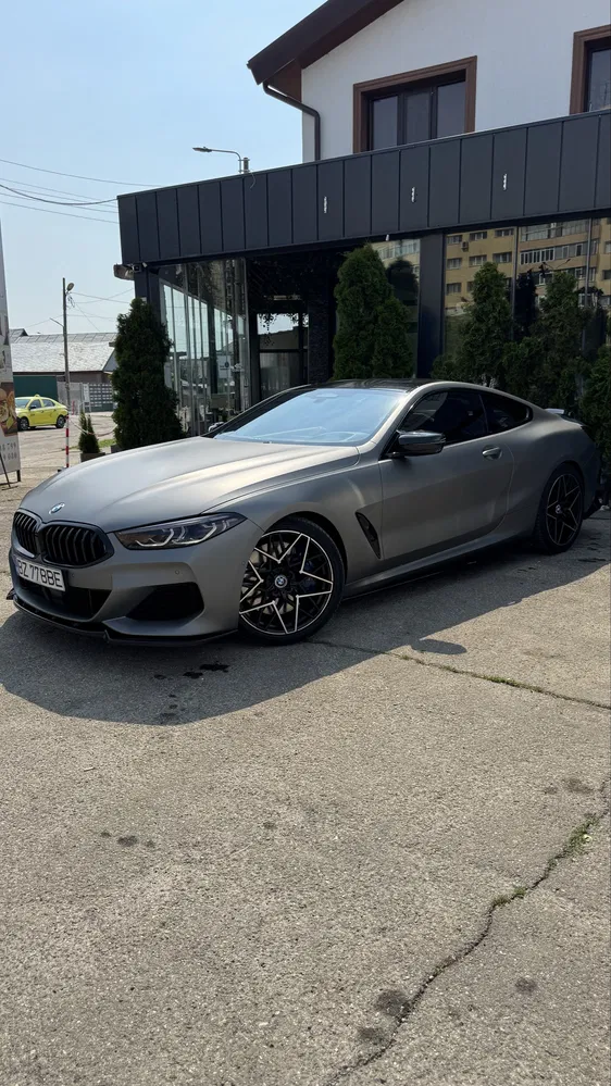 Fotografie: 2020 BMW Seria 8