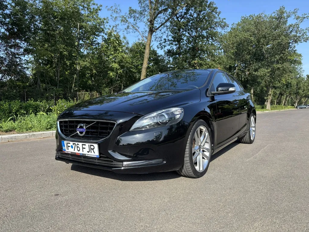 Fotografie: 2015 Volvo V40