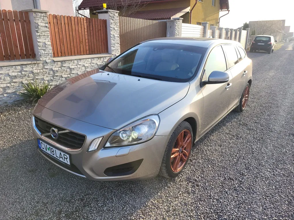 Fotografie: 2013 Volvo V60