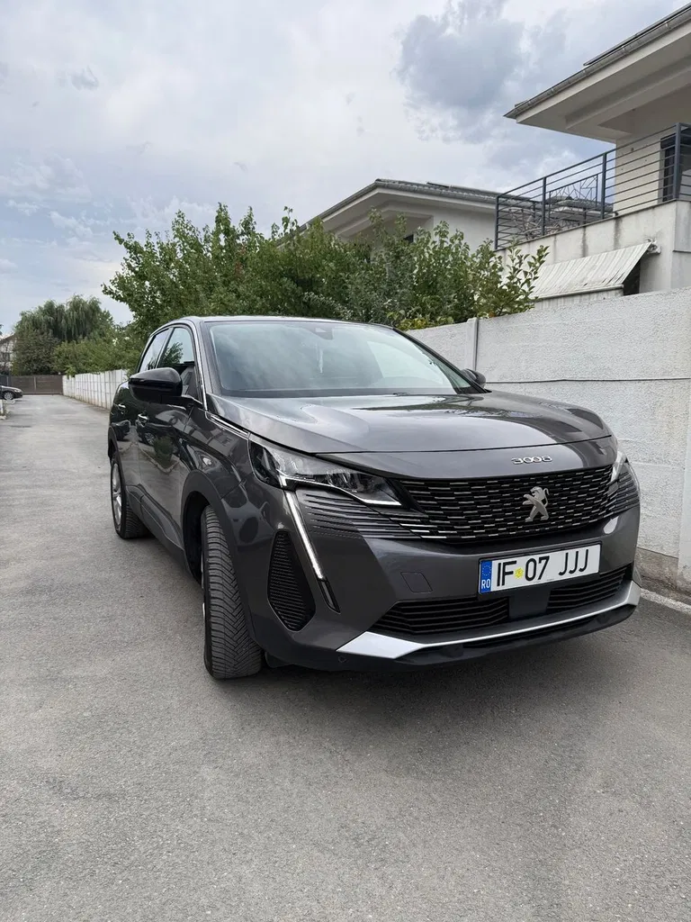 Fotografie: 2022 Peugeot 3008