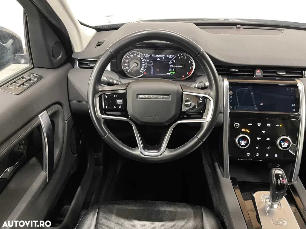 Fotografie: 2021 Land Rover Discovery Sport