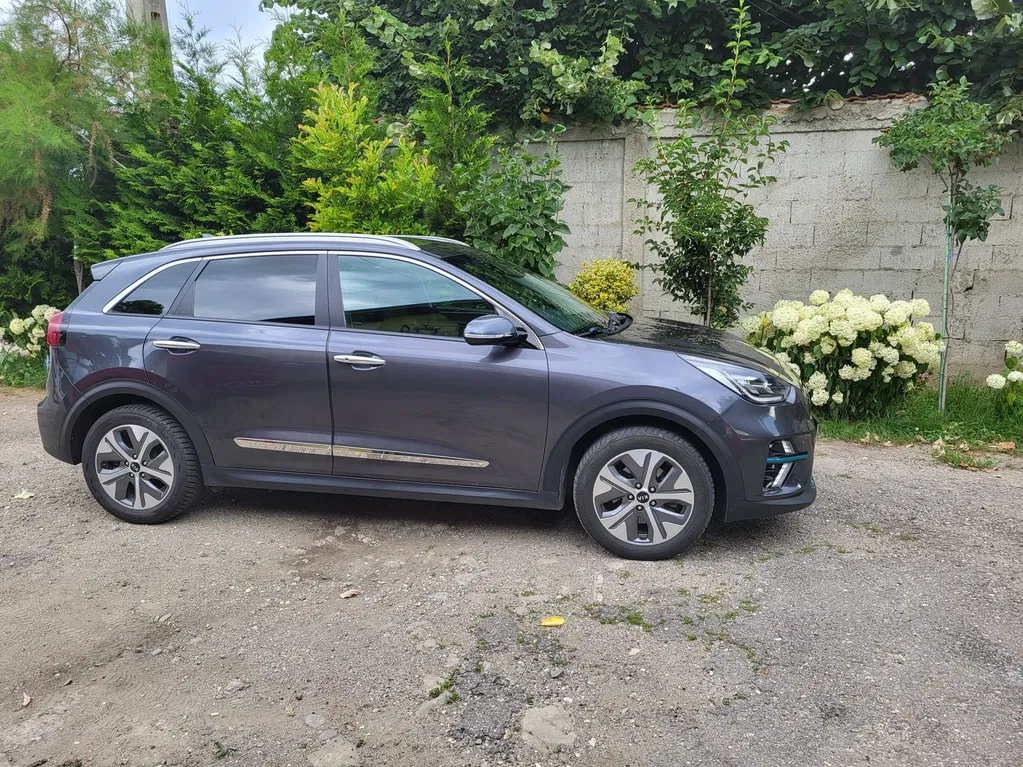 Fotografie: 2019 Kia Niro