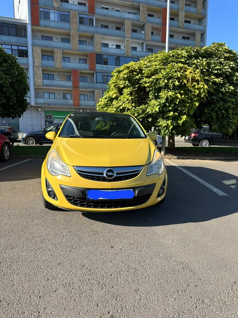 Fotografie: 2011 Opel Corsa