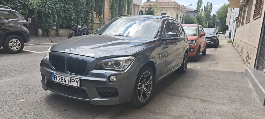 Fotografie: 2013 BMW X1