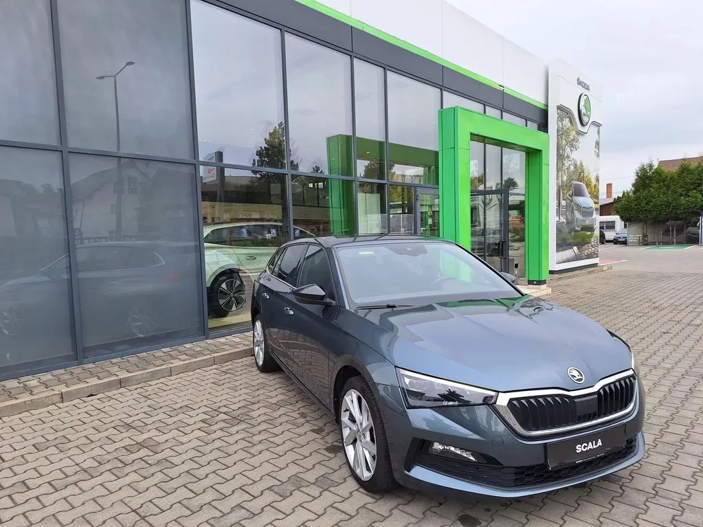 Fotografie: 2019 Skoda Scala