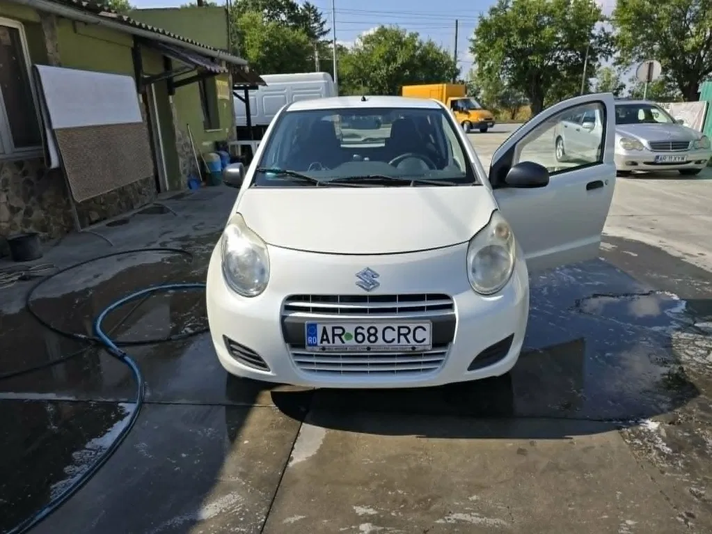 Fotografie: 2009 Suzuki Alto