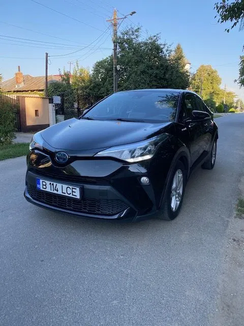 Fotografie: 2021 Toyota C-HR