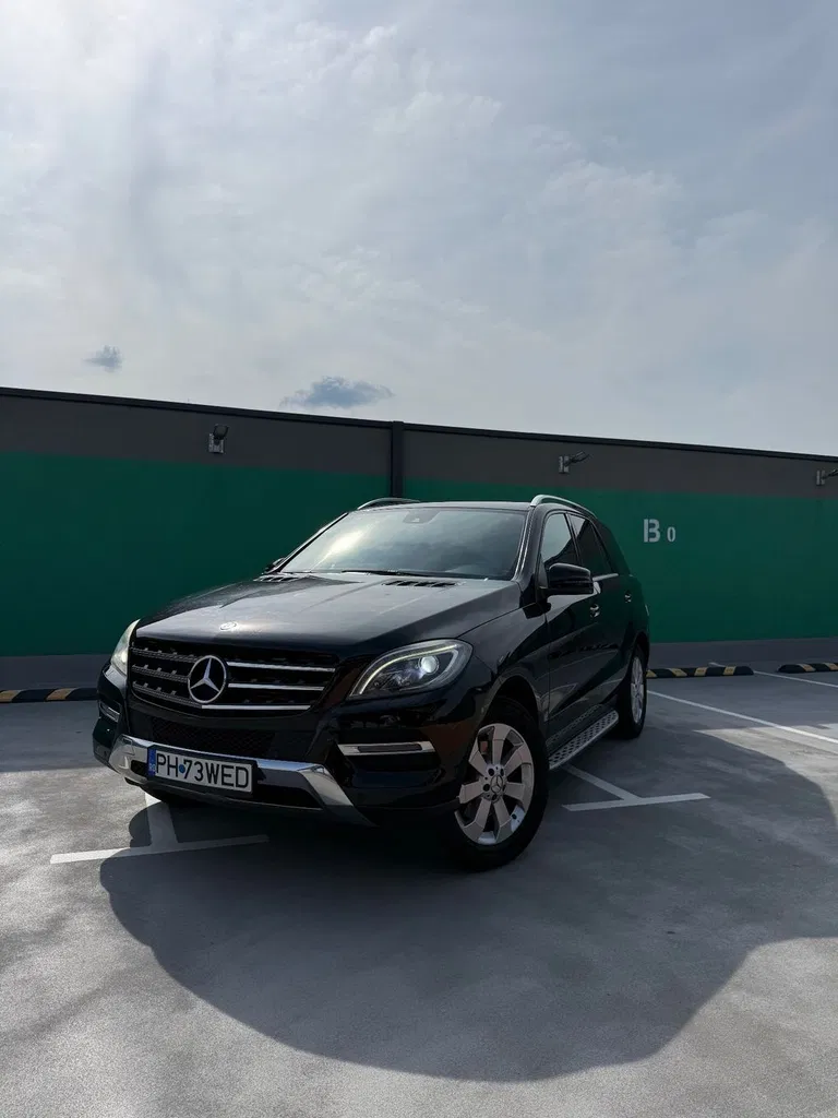 Fotografie: 2012 Mercedes-Benz ML