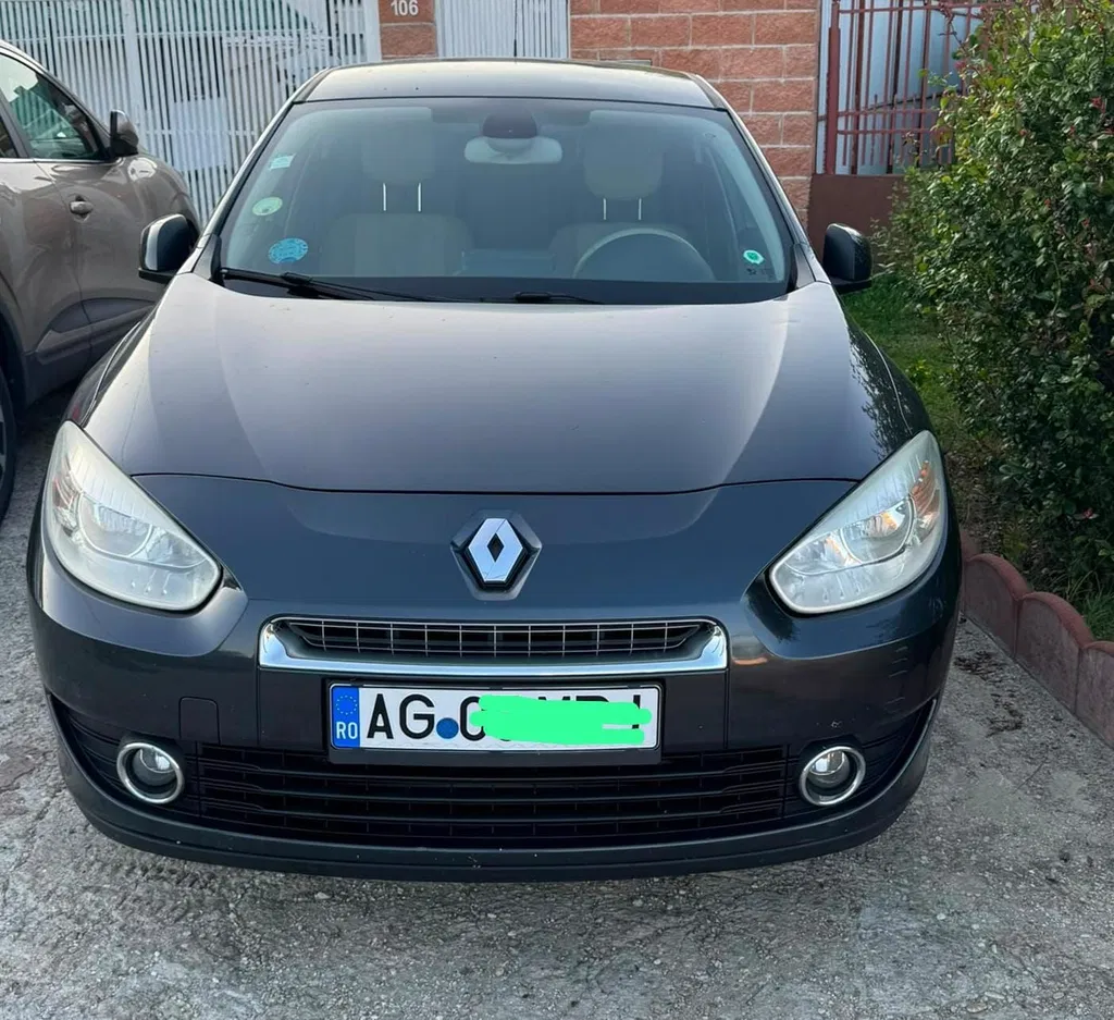 Fotografie: 2011 Renault Fluence