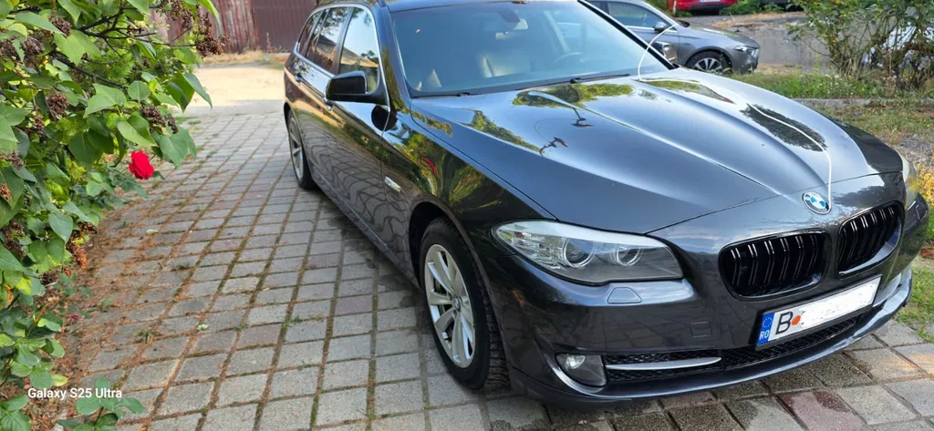 Fotografie: 2012 BMW Seria 5